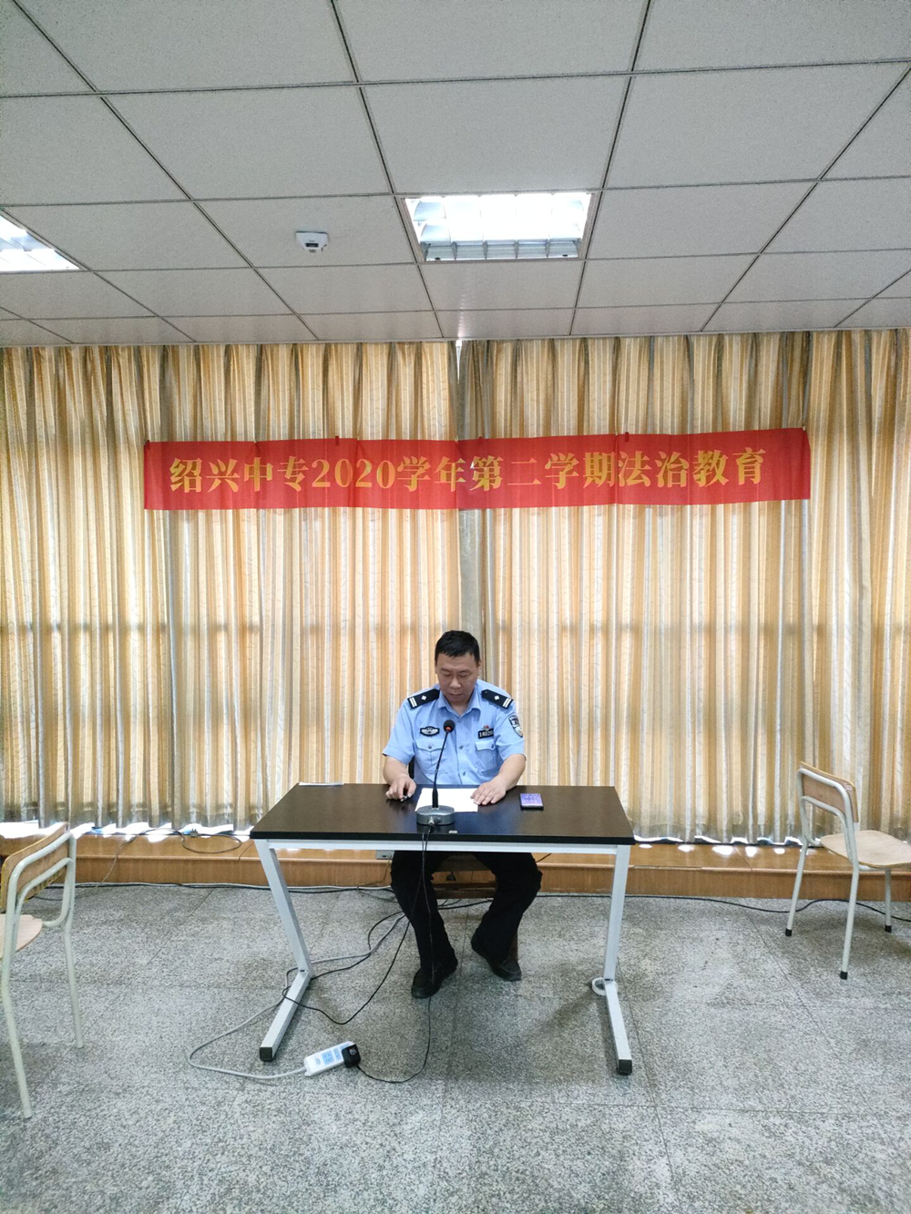 afb9e1f6165e4c94ad4d00f1f2ba8ec3.png afb9e1f6165e4c94ad4d00f1f2ba8ec3.png